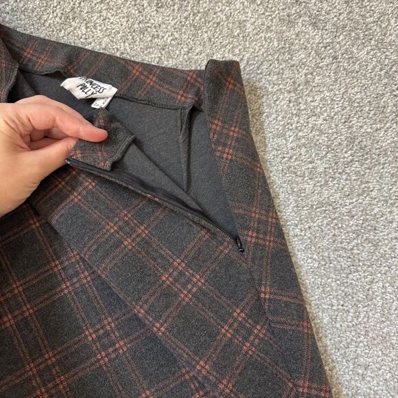 Princess Polly Skirt Womens 10 Gray Red Plaid A-Line Mini Side Zip Librariancore - Picture 4 of 9